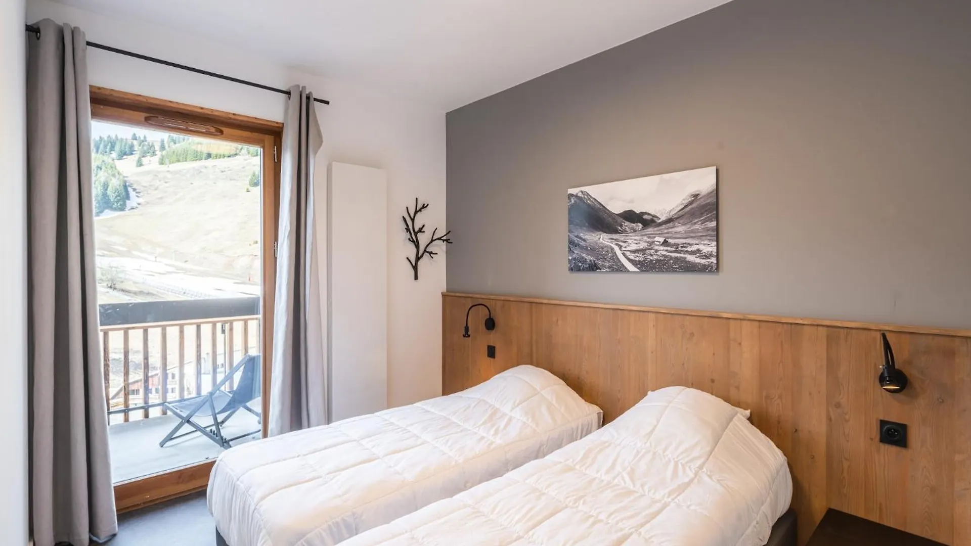 New Apartments By The Slopes In L'Alpe D'Huez
