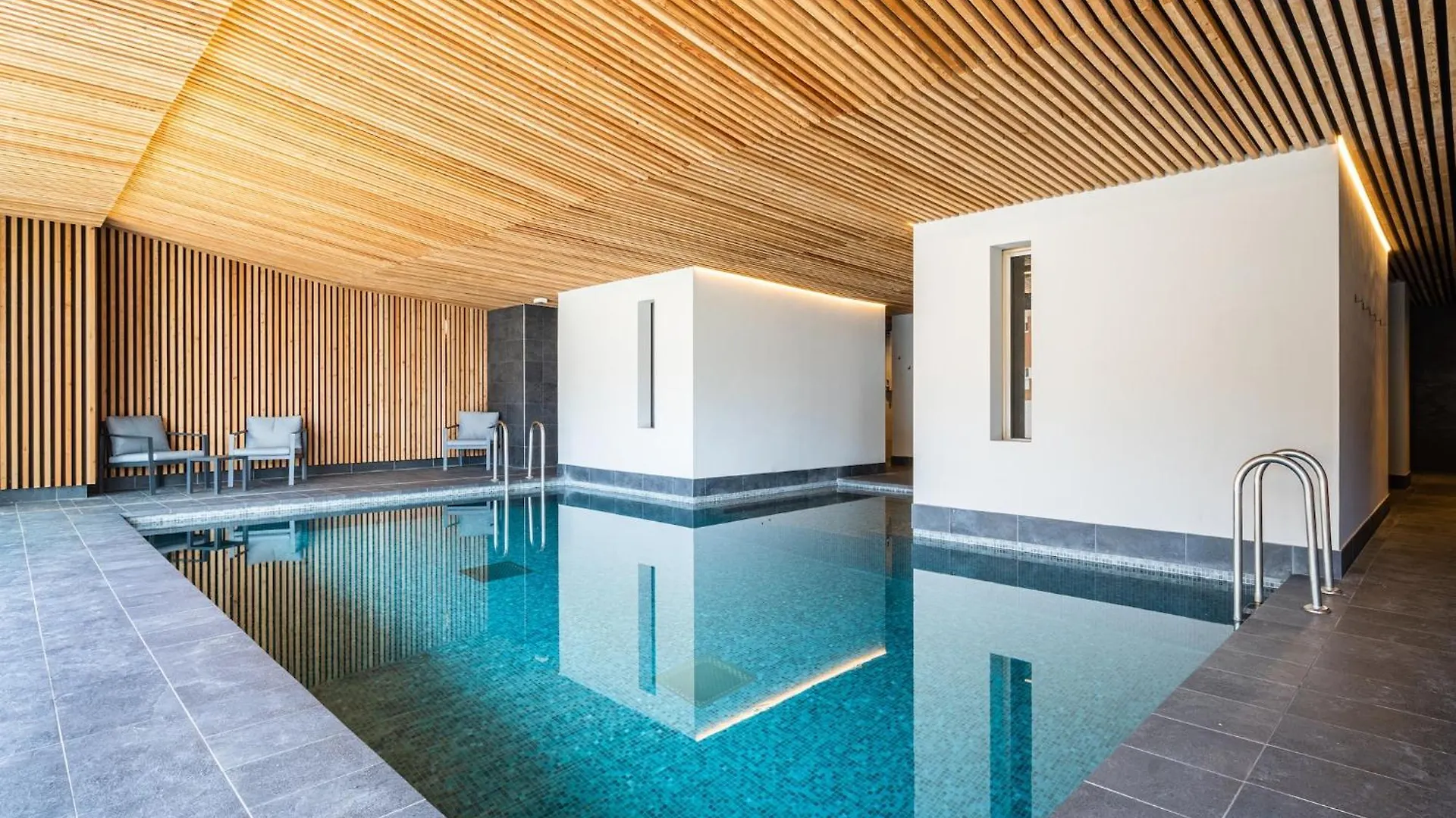 New Apartments By The Slopes In L'ألب دويز 0*,  فرنسا